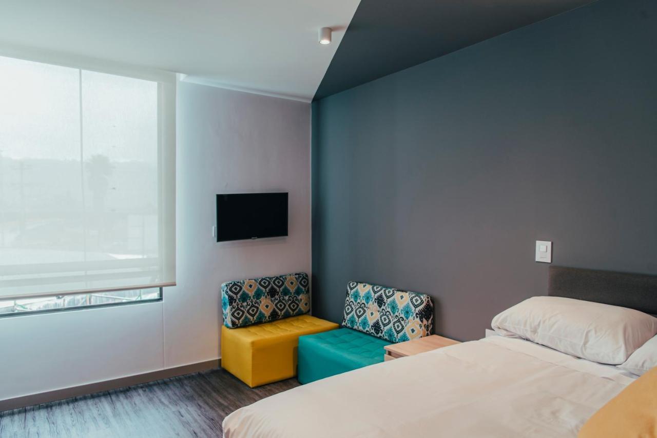 Uma Suites Chía Extérieur photo